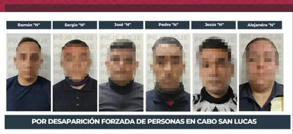 Policías municipales de Los Cabos detenidos por desaparición forzada de dos jóvenes