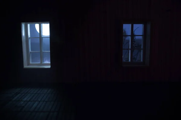 Demasiada luz artificial en casa o en el jardín puede dañar tu salud, advierte la ciencia