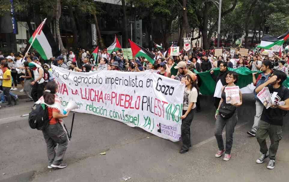 Tensión menor y fuerte operativo: así transcurrió la marcha pro-Palestina en CDMX