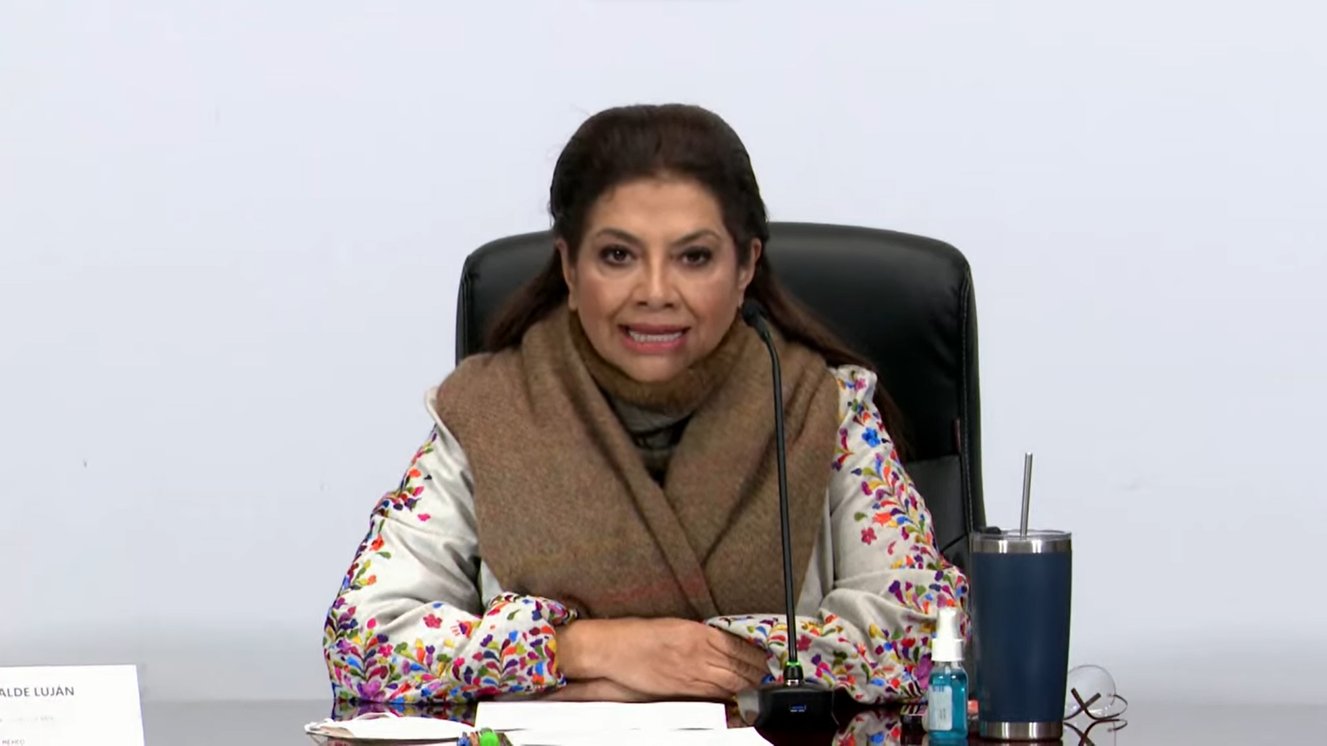 Más de 711 mil estudiantes reciben atención en salud mental y seguridad en la capital