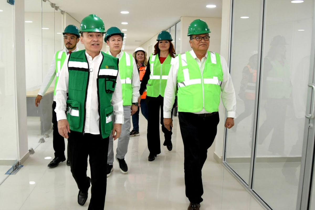 Hospitales de vanguardia y abasto récord de medicinas marcan la transformación de Sonora