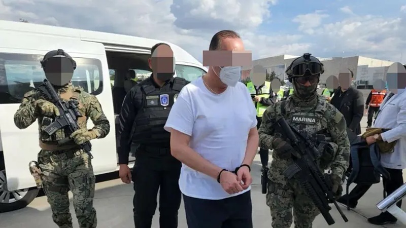 FGR acusa a César Duarte de desviar millones a sus propias empresas