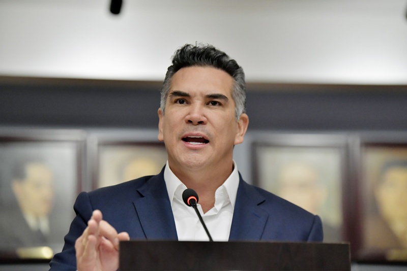 Alejandro Moreno critica seguridad tras tiroteo en Teotihuacán