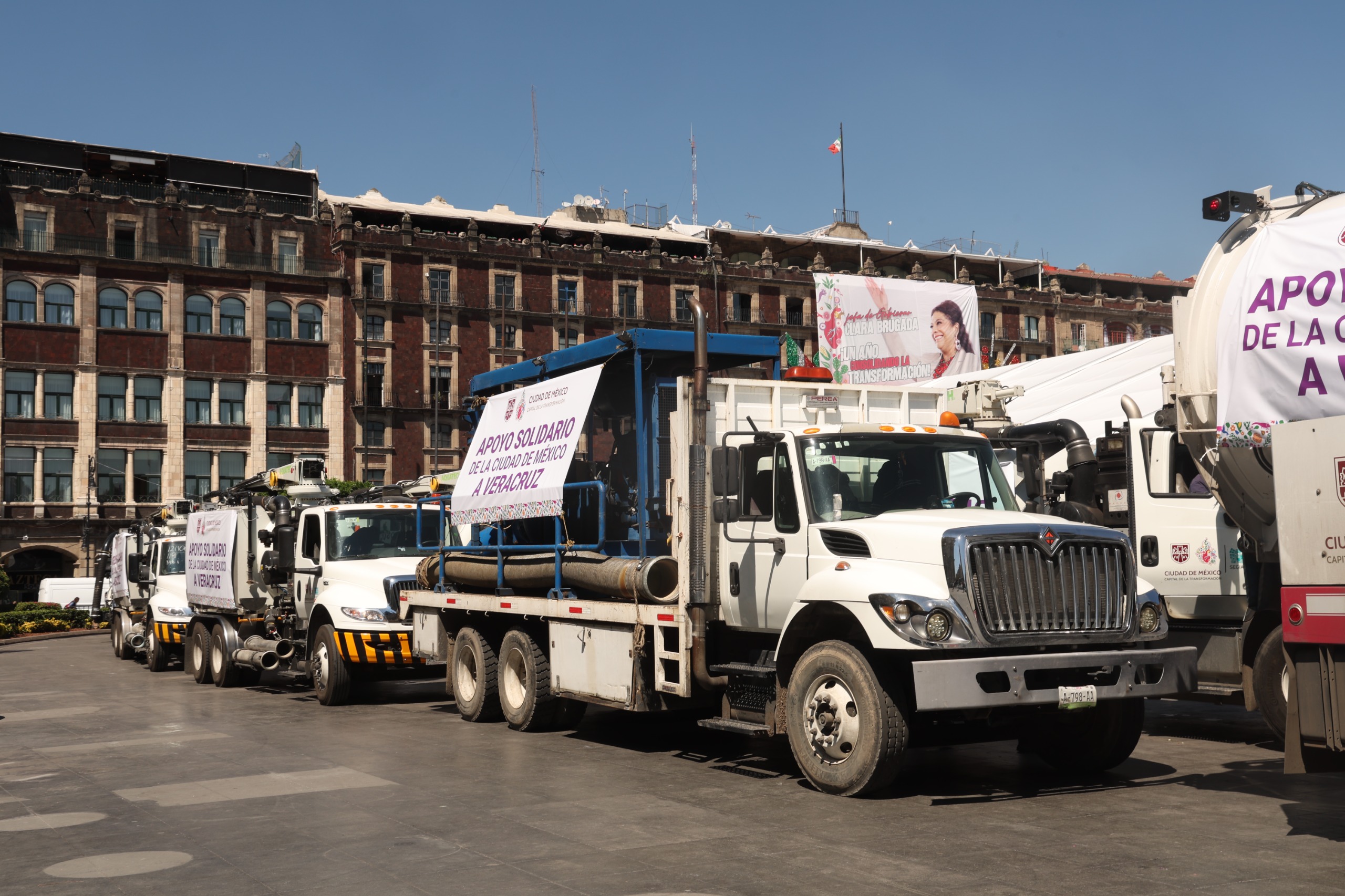 Más de 130 servidores públicos y 125 equipos viajan desde la CDMX para apoyar a Veracruz