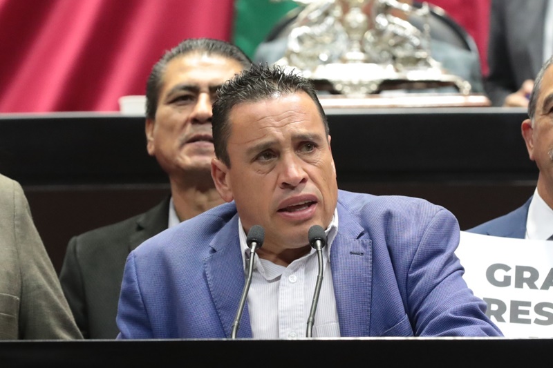 Diputados buscan cerrar la puerta al equipo táctico en manos equivocadas