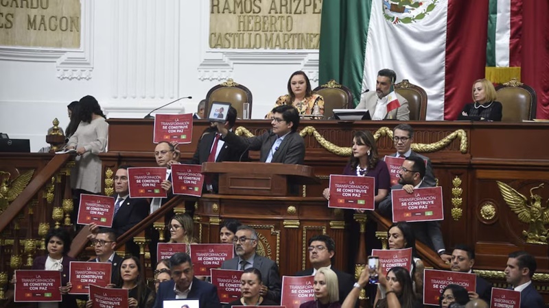 Diputado acusa a alcaldes de operar marcha de la “Generación Z”