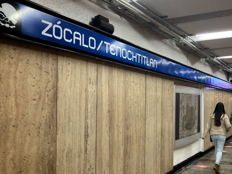 Centro Histórico inspira exposición en la estación Zócalo-Tenochtitlan