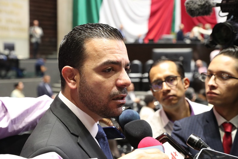 La prohibición de vapeadores abre la puerta a más mercado negro, advierte el PAN