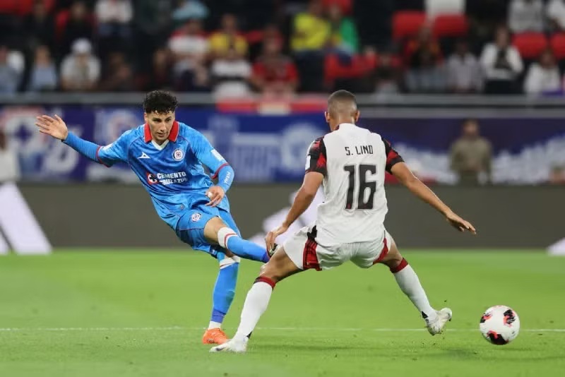 Cruz Azul pelea con orgullo, pero Flamengo lo deja fuera
