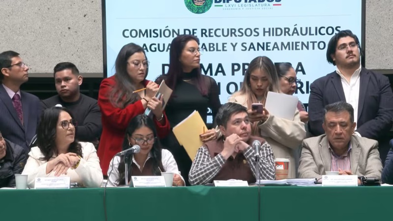 Diputados dan luz verde al nuevo plan de aguas en México