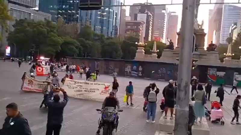 CDMX vive caos vial por marchas y bloqueos este lunes