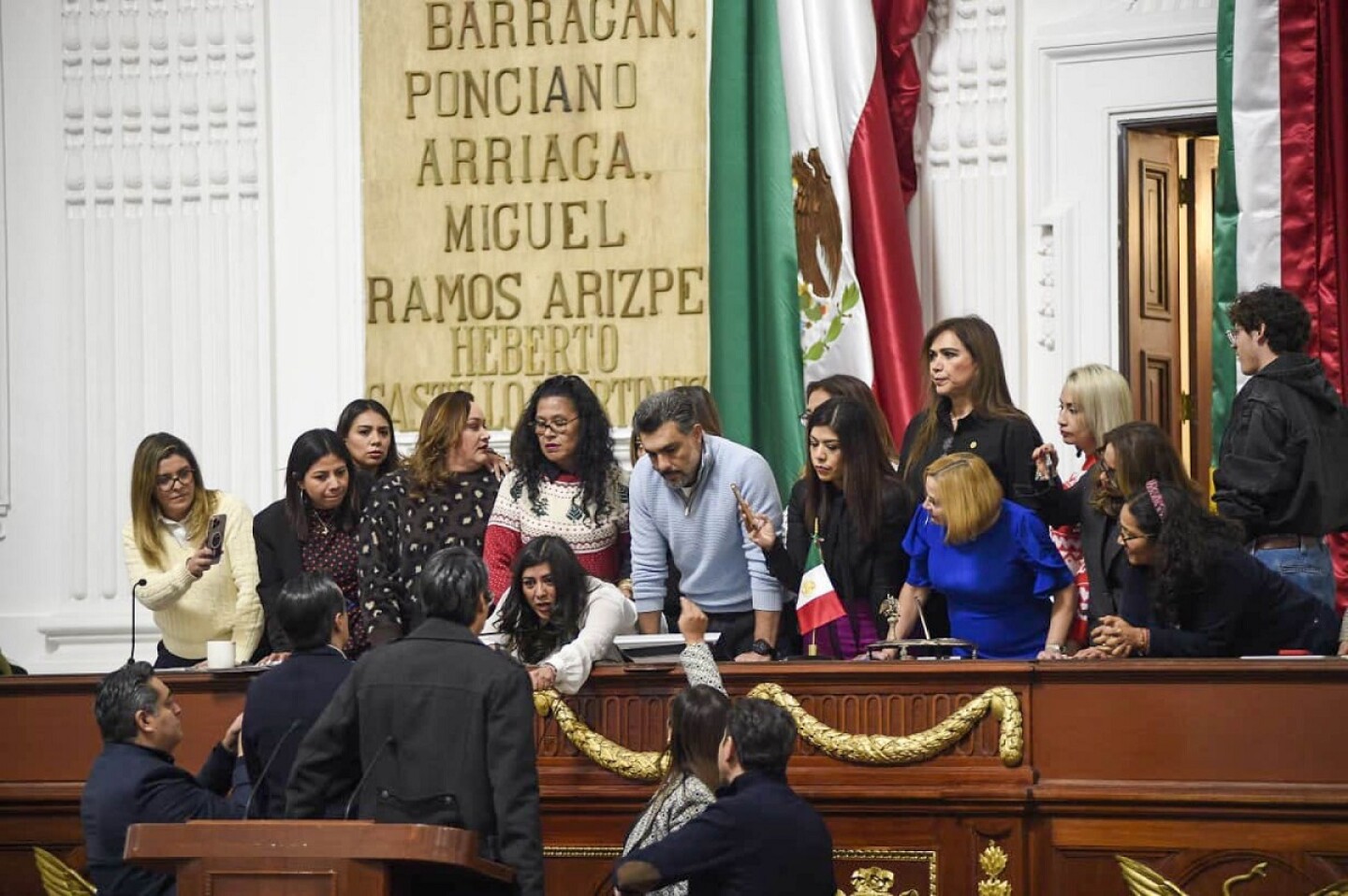 ¿Habrá sanciones? Congreso CDMX guarda silencio tras pelea por el InfoCDMX