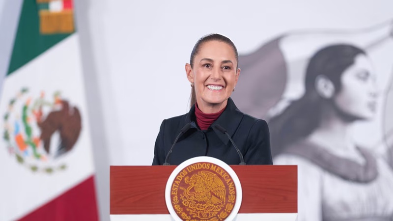 Sheinbaum critica a oposición por postura sobre Venezuela