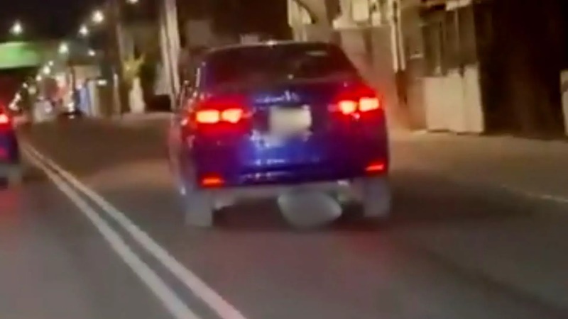 Difunden imágenes del atropello a motociclista en Iztapalapa