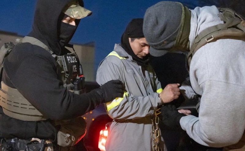 Operativo migratorio en Florida deja más de 150 detenidos