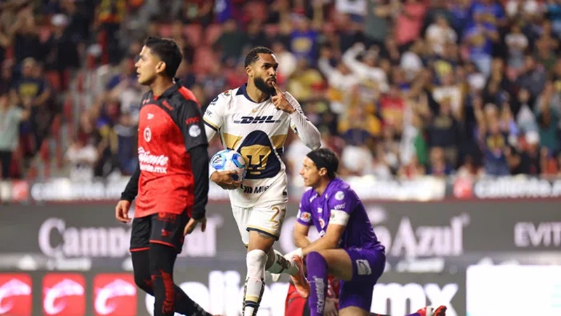 Pumas rescata empate y mantiene invicto en Tijuana