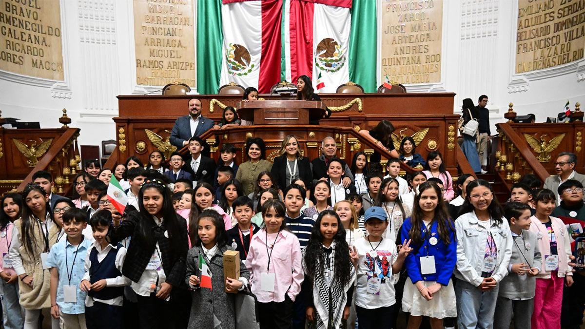 Parlamento Infantil 2026 en CDMX: menores exigen frenar el acoso y regular redes sociales